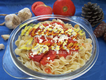 Pomidor Souslu Makaron