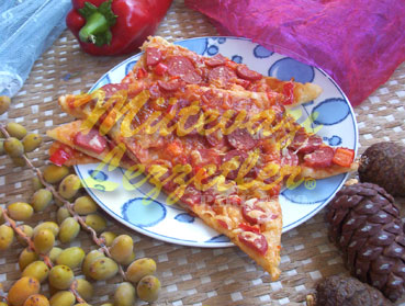 Sosiskalı Pizza