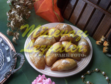 Yeni Gün Şirniyyatı